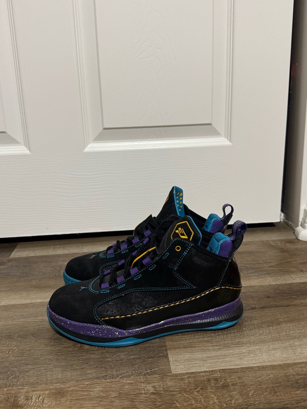 Kids Jordan CP3.III “Black Varsity Purple”